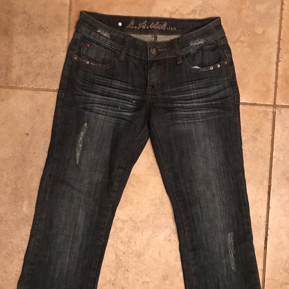 L.A. idol Embellished Ripped Jeans - Picture 2 of 12